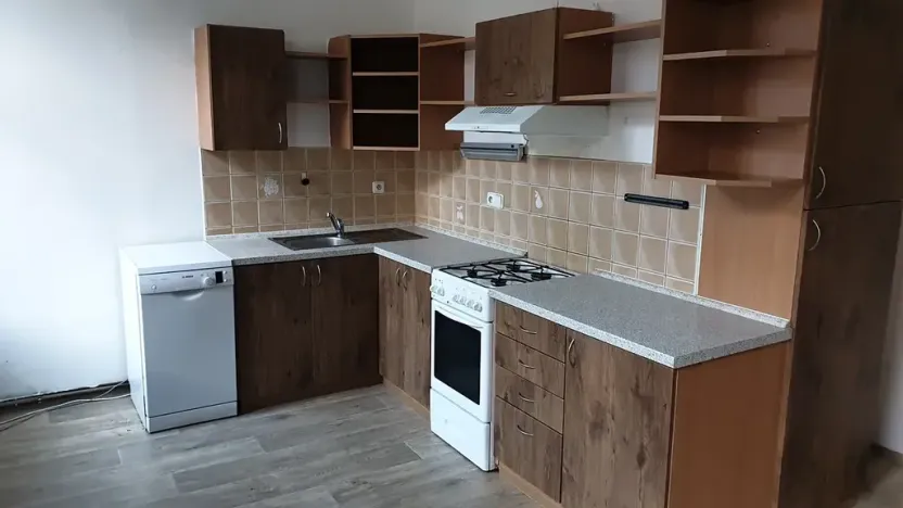 Pronájem bytu 2+1, Teplice, Jankovcova, 72 m2