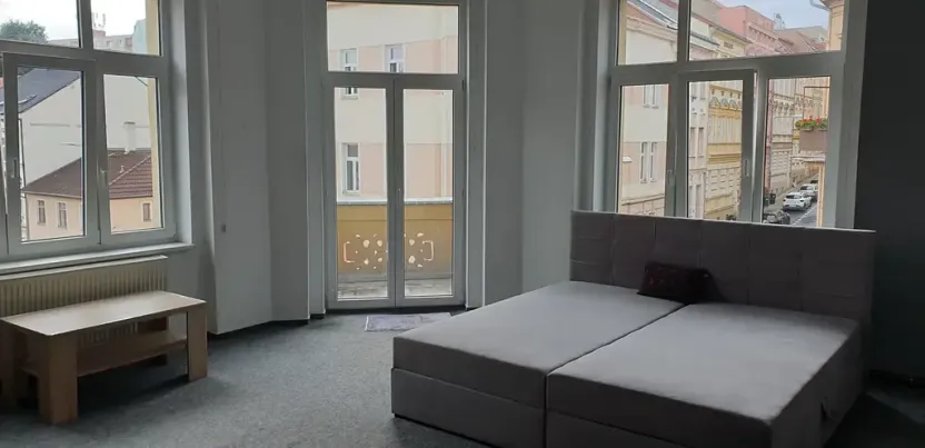 Pronájem bytu 2+1, Teplice, Jankovcova, 72 m2
