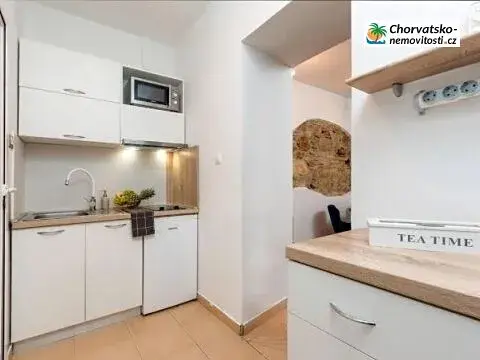 Prodej bytu 2+kk, Pula, Chorvatsko, 39 m2