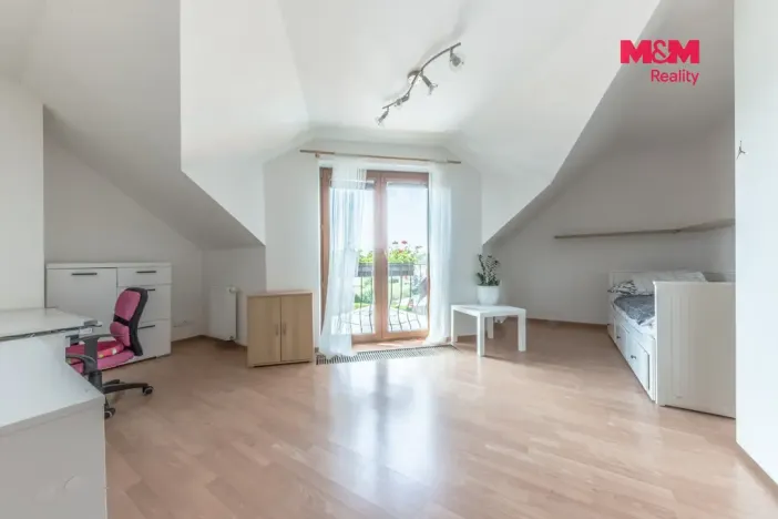 Prodej rodinného domu, Libeř, 225 m2