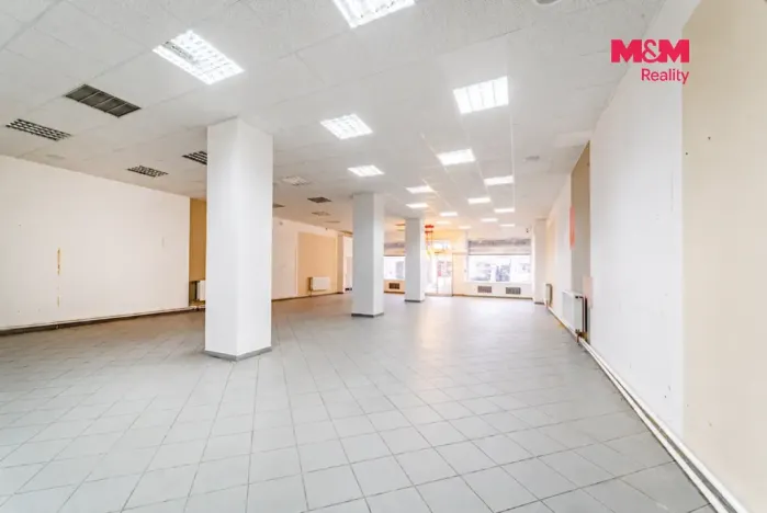 Prodej obchodního prostoru, Mariánské Lázně, Hlavní třída, 663 m2