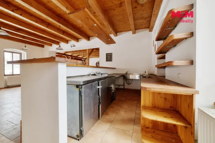 Prodej rodinného domu, Stráž nad Ohří - Boč, 500 m2