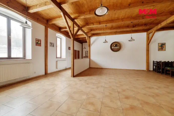 Prodej rodinného domu, Stráž nad Ohří - Boč, 500 m2