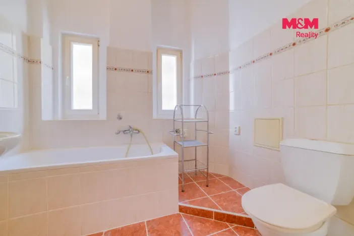 Pronájem bytu 1+kk, Mariánské Lázně, Anglická, 33 m2