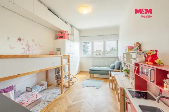 Prodej bytu 3+kk, Kladno, Kordačova, 74 m2