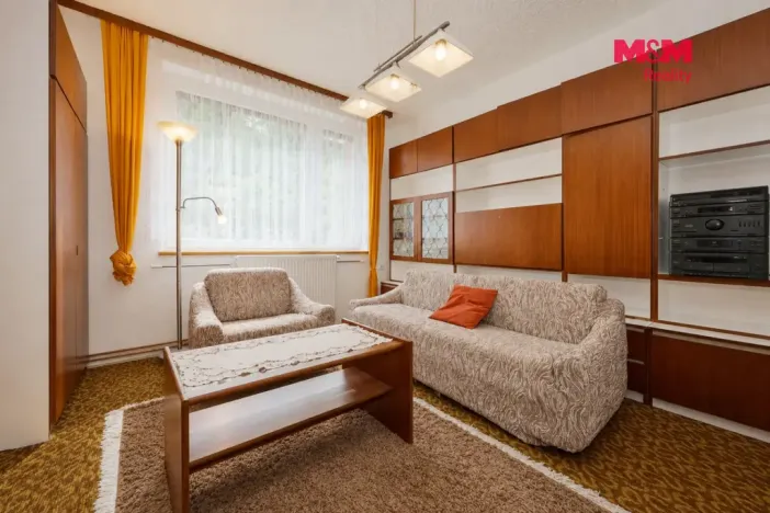 Prodej bytu 3+1, Golčův Jeníkov, Nám. T. G. Masaryka, 99 m2