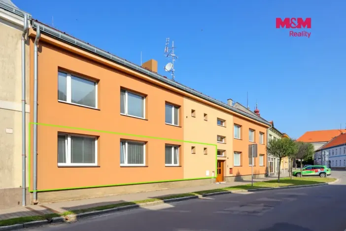 Prodej bytu 3+1, Golčův Jeníkov, Nám. T. G. Masaryka, 99 m2