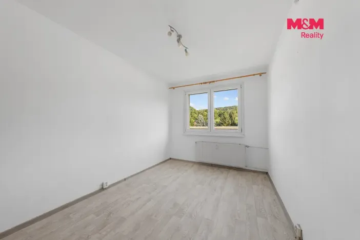 Prodej bytu 2+1, Benešov nad Ploučnicí, Sídliště, 56 m2