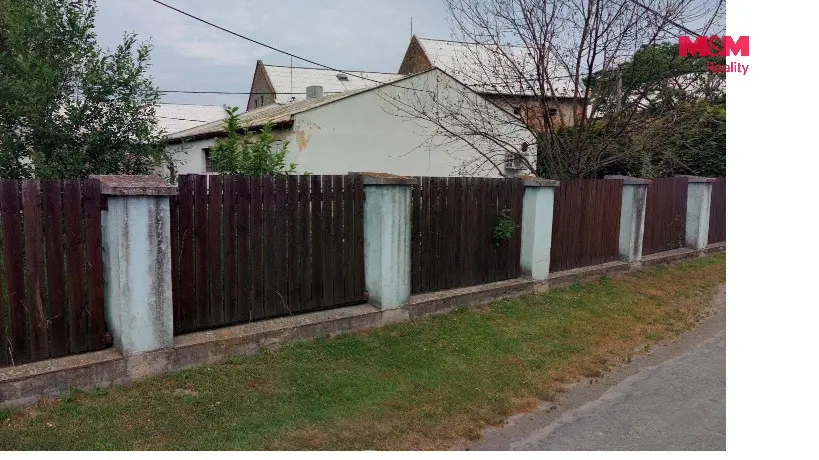 Prodej obchodního prostoru, Rusín, 75 m2