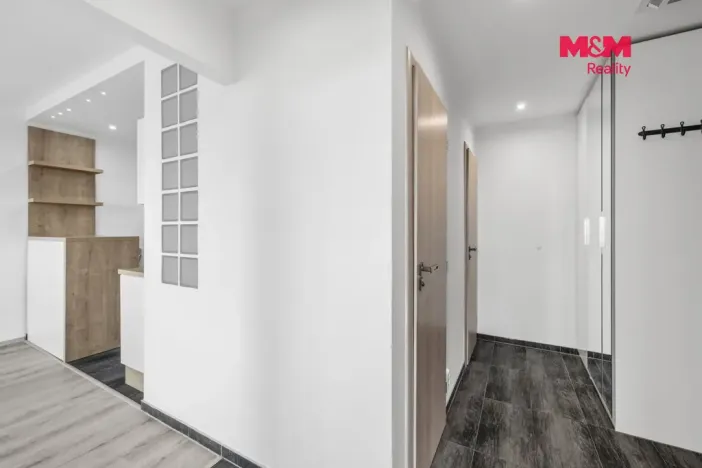 Pronájem bytu 2+kk, Kladno, Čs. armády, 46 m2