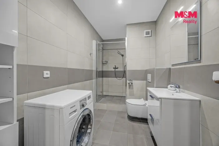 Pronájem bytu 2+kk, Hradec Králové - Nový Hradec Králové, Durychova, 47 m2
