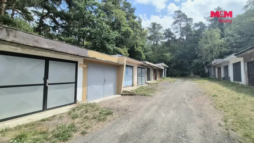 Pronájem garáže, Kladno, Šulcova, 20 m2