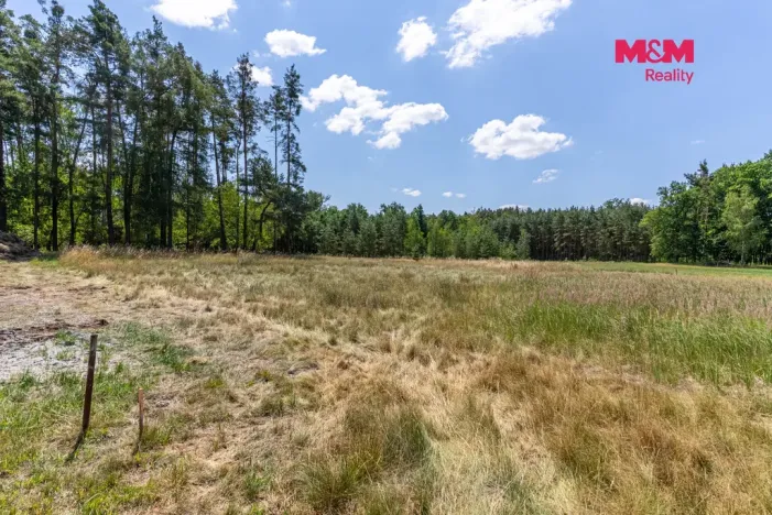 Prodej pozemku pro bydlení, Újezd u Sezemic - Zástava, 800 m2