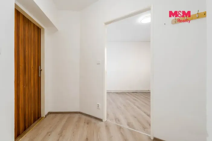 Prodej bytu 2+kk, Milovice, Mírová, 42 m2