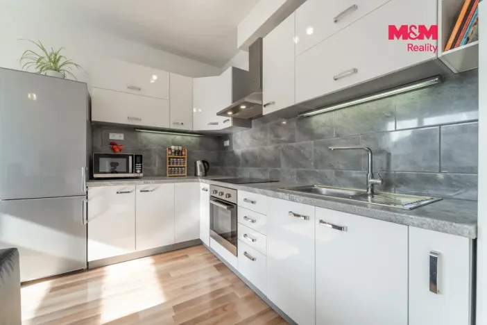 Prodej bytu 2+kk, Praha, Ke kříži, 50 m2