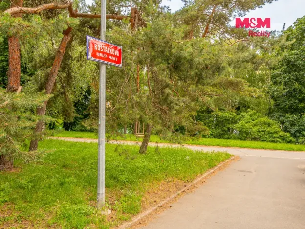 Prodej bytu 3+1, Praha - Kobylisy, Košťálkova, 66 m2