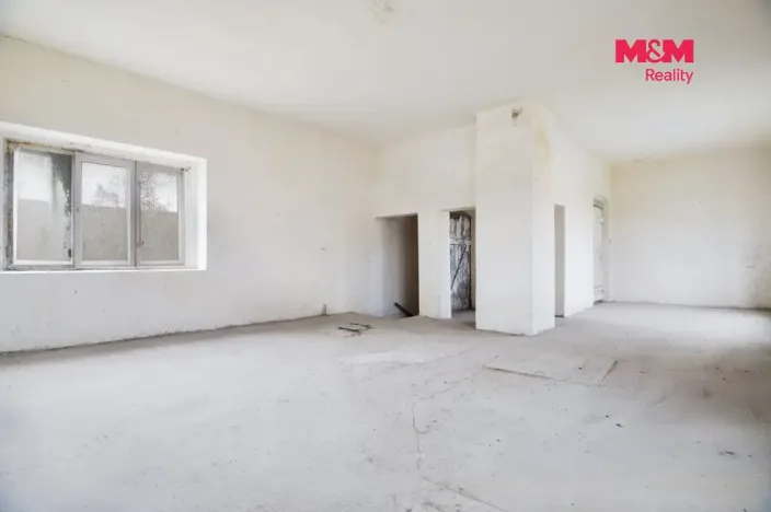 Prodej rodinného domu, Černiv, 320 m2