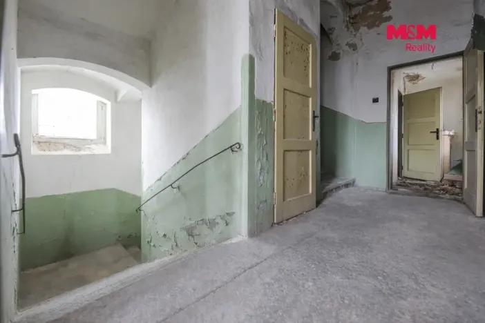 Prodej rodinného domu, Bochov - Těšetice, 200 m2