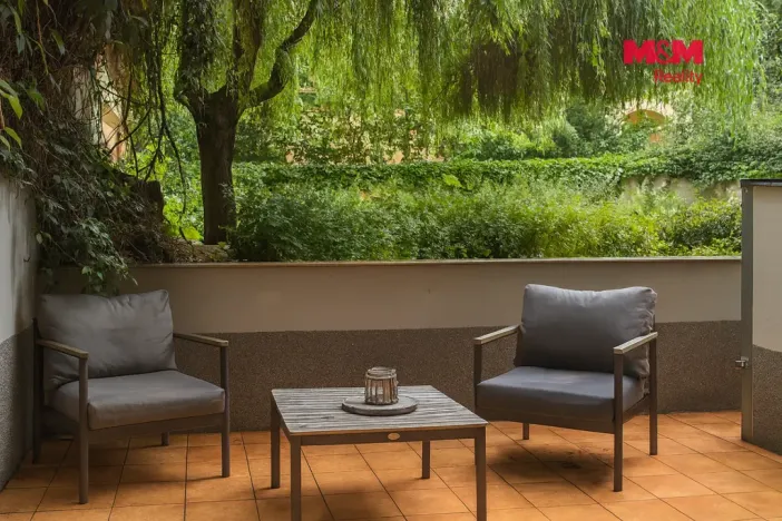 Pronájem bytu 1+kk, Praha - Vinohrady, Polská, 34 m2