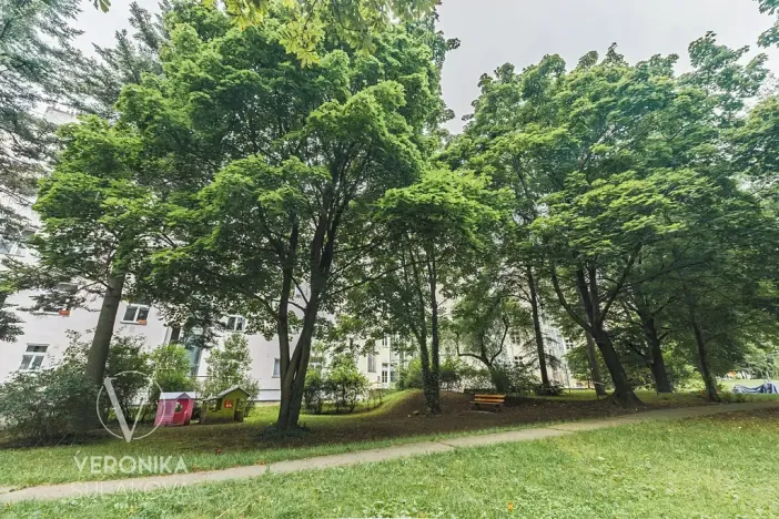 Prodej bytu 4+kk, Praha - Dejvice, Evropská, 107 m2