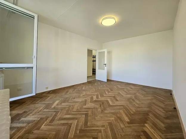Pronájem bytu 2+1, Brno, Zborovská, 55 m2