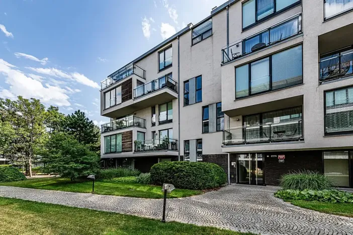 Pronájem bytu 1+kk, Praha - Vinohrady, Italská, 38 m2