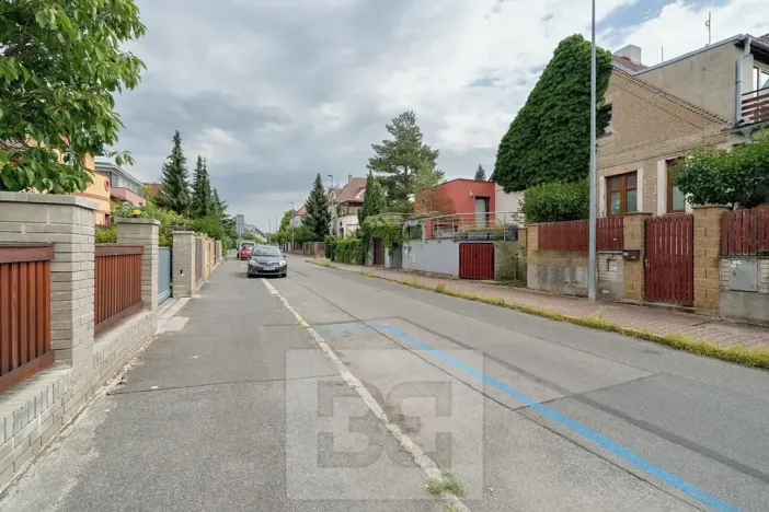 Pronájem bytu 2+1, Praha - Braník, Vlnitá, 90 m2