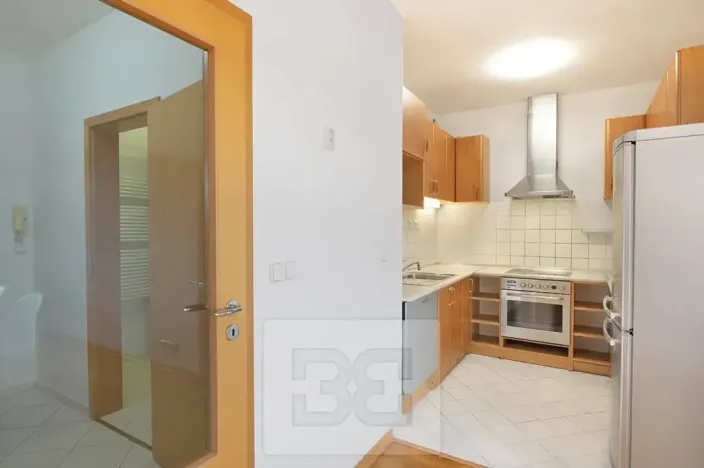 Pronájem bytu 4+kk, Praha - Vokovice, Irská, 153 m2