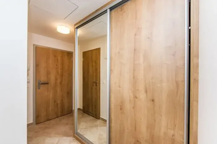 Pronájem bytu 2+kk, Praha - Hodkovičky, Šífařská, 47 m2