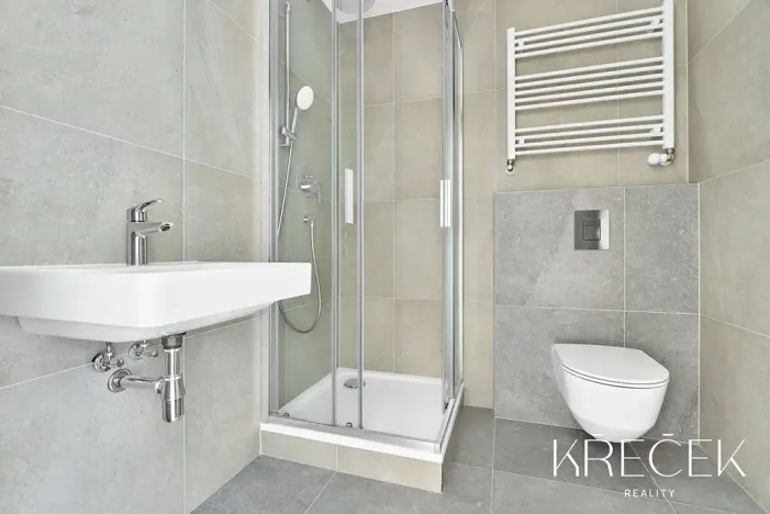 Pronájem bytu 1+kk, Třebíč, Družstevní, 28 m2