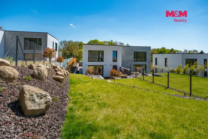 Prodej rodinného domu, Velké Popovice, 219 m2