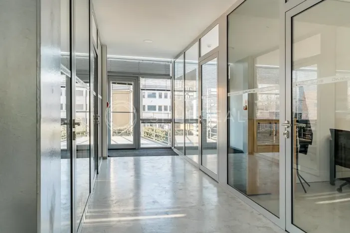 Pronájem obchodního prostoru, Brno - Zábrdovice, Plynárenská, 1000 m2