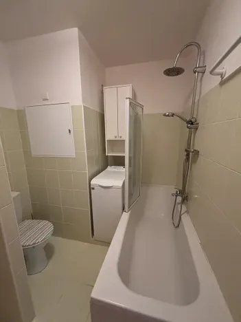 Pronájem bytu 1+1, Jablonec nad Nisou, Mozartova, 40 m2