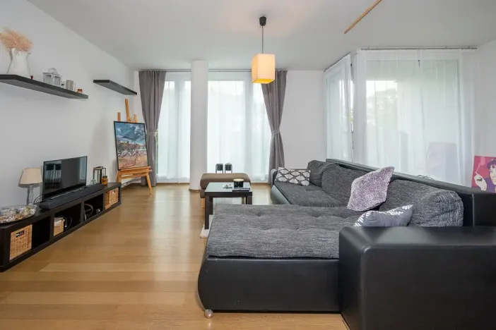 Pronájem bytu 2+kk, Praha - Prosek, Zubrnická, 60 m2
