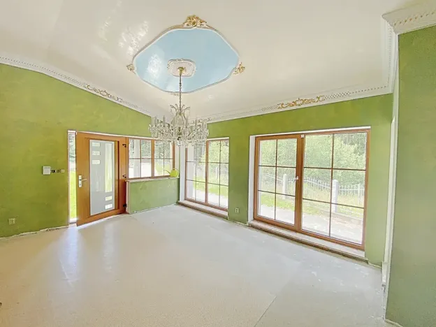 Prodej rodinného domu, Plesná, Sokolská, 200 m2