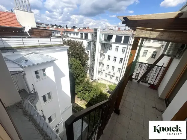 Pronájem bytu 2+kk, Brno, Vrchlického sad, 73 m2