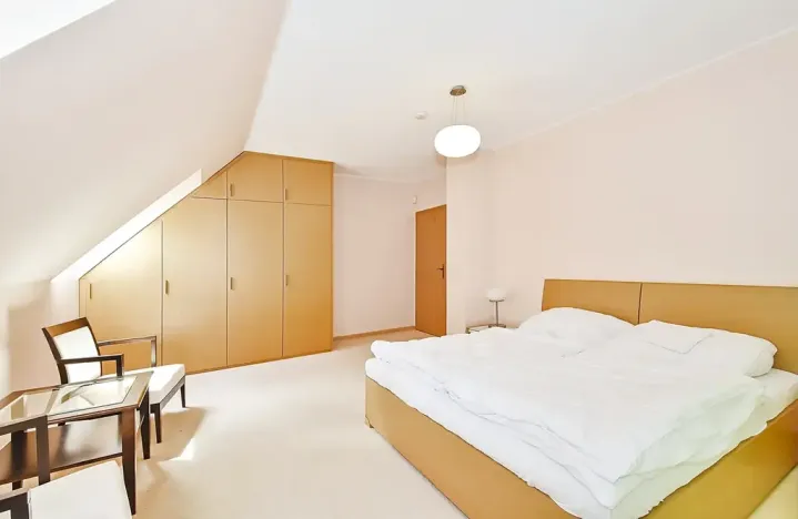 Prodej rodinného domu, Karlovy Vary, Slovenská, 147 m2