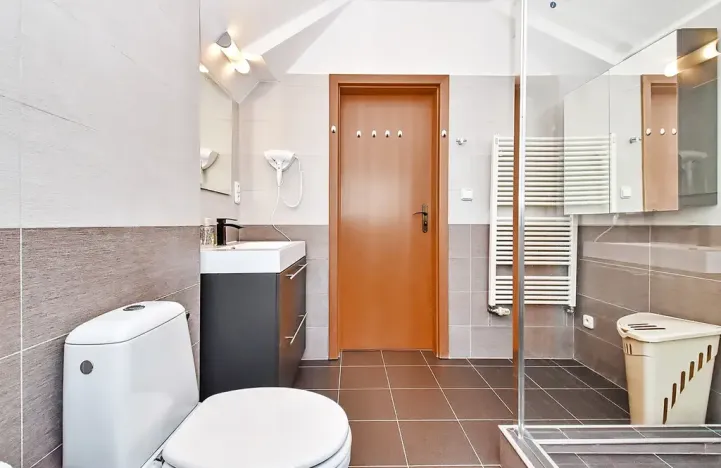 Prodej rodinného domu, Karlovy Vary, Slovenská, 149 m2