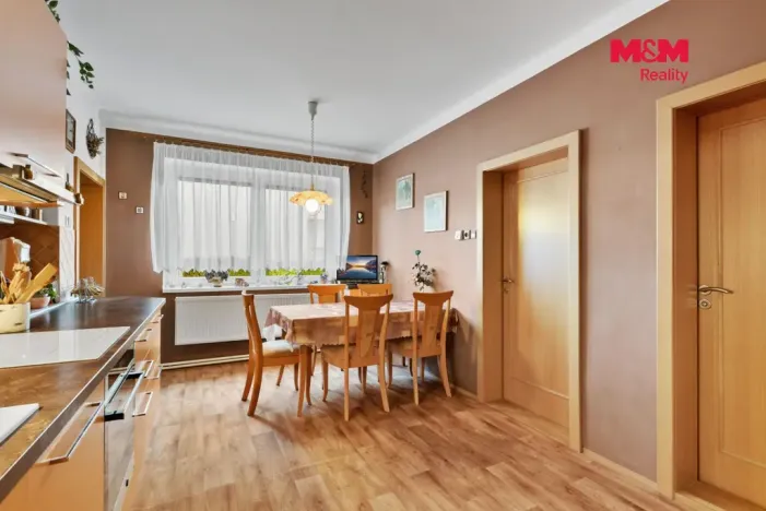 Prodej rodinného domu, Liberec - Liberec XX-Ostašov, Karpatská, 205 m2