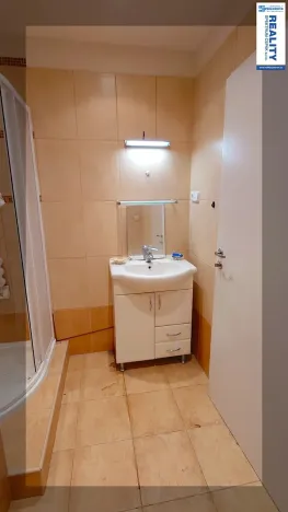 Prodej bytu 1+1, Praha - Kamýk, Zvolská, 35 m2