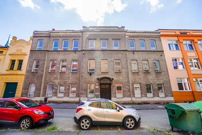 Prodej činžovního domu, Ostrava, Zákrejsova, 1254 m2