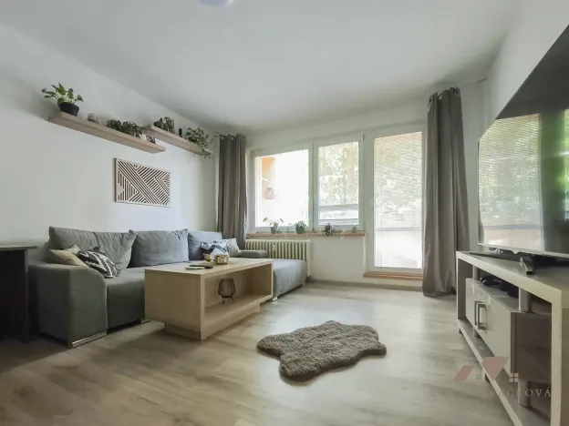 Prodej bytu 3+1, Zlín, Okružní, 67 m2