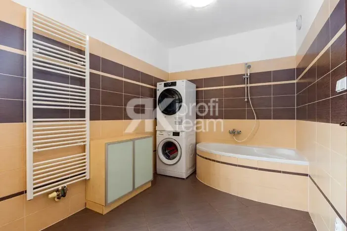 Prodej bytu 4+kk, Ostrava, Gen. Sochora, 131 m2