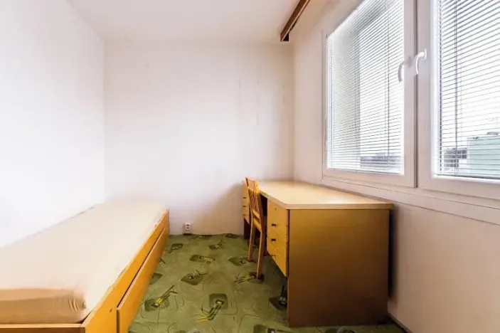 Pronájem bytu 4+1, Plzeň, Strážnická, 80 m2