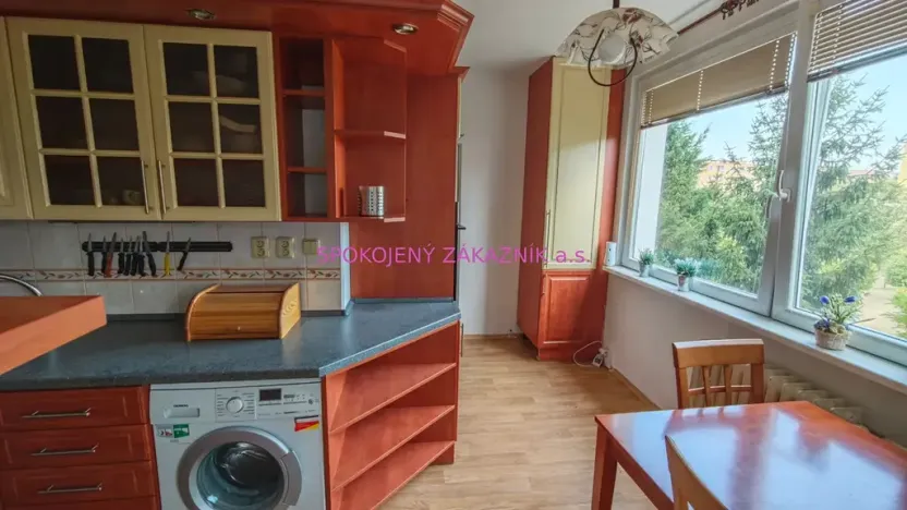 Prodej bytu 4+1, Kadaň, Husova, 78 m2