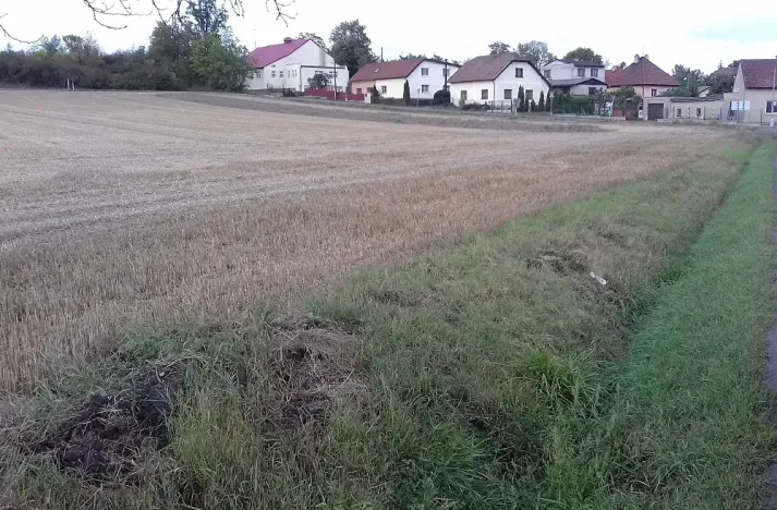 Prodej podílu komerčního pozemku, Praskolesy, 1591 m2