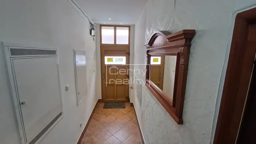 Pronájem bytu 2+kk, Pardubice, V Ráji, 46 m2