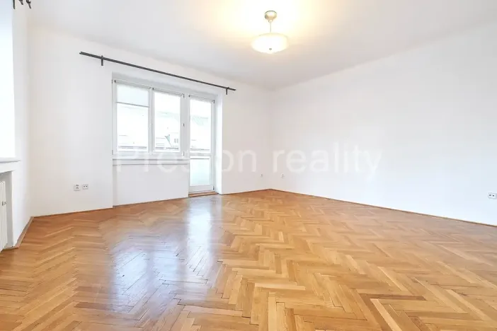 Pronájem bytu 2+1, Praha - Holešovice, U měšťanského pivovaru, 86 m2