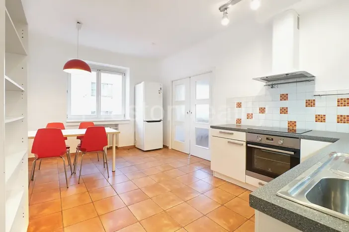 Pronájem bytu 2+1, Praha - Holešovice, U měšťanského pivovaru, 86 m2