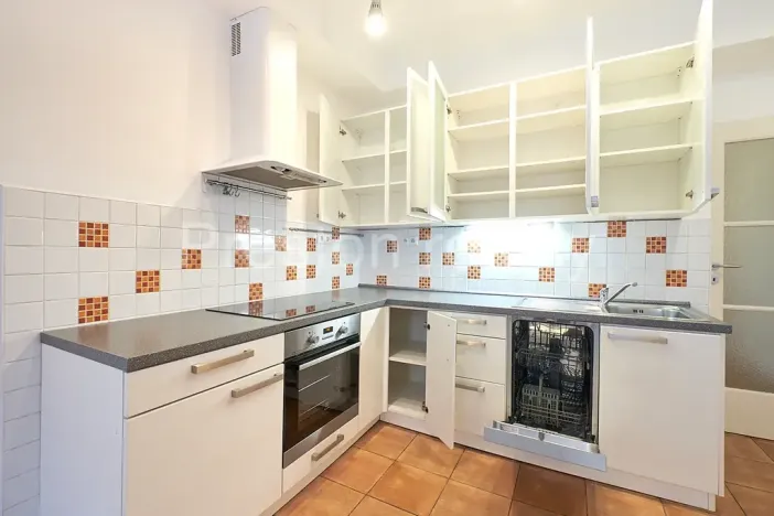 Pronájem bytu 2+1, Praha - Holešovice, U měšťanského pivovaru, 86 m2